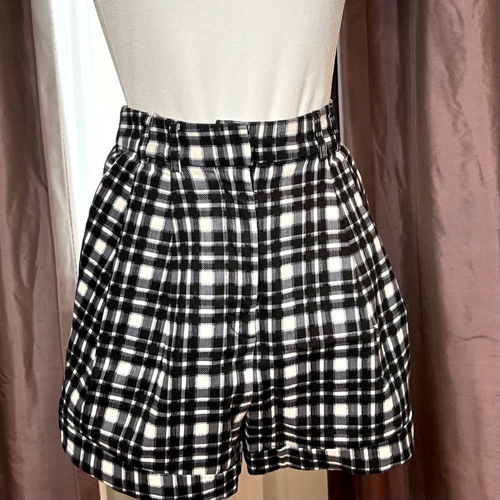 Black white and navy blue Pattern high waisted shorts